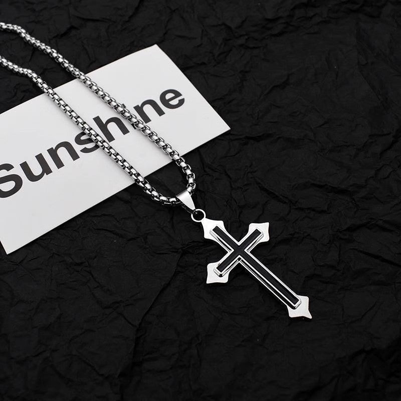 T-shirt pendant with titanium steel chain