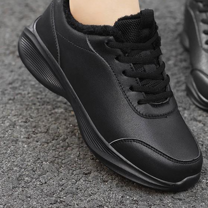 Women?s fleece-lined warm shoes