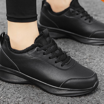 Women?s fleece-lined warm shoes