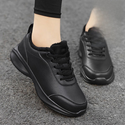 Women?s fleece-lined warm shoes