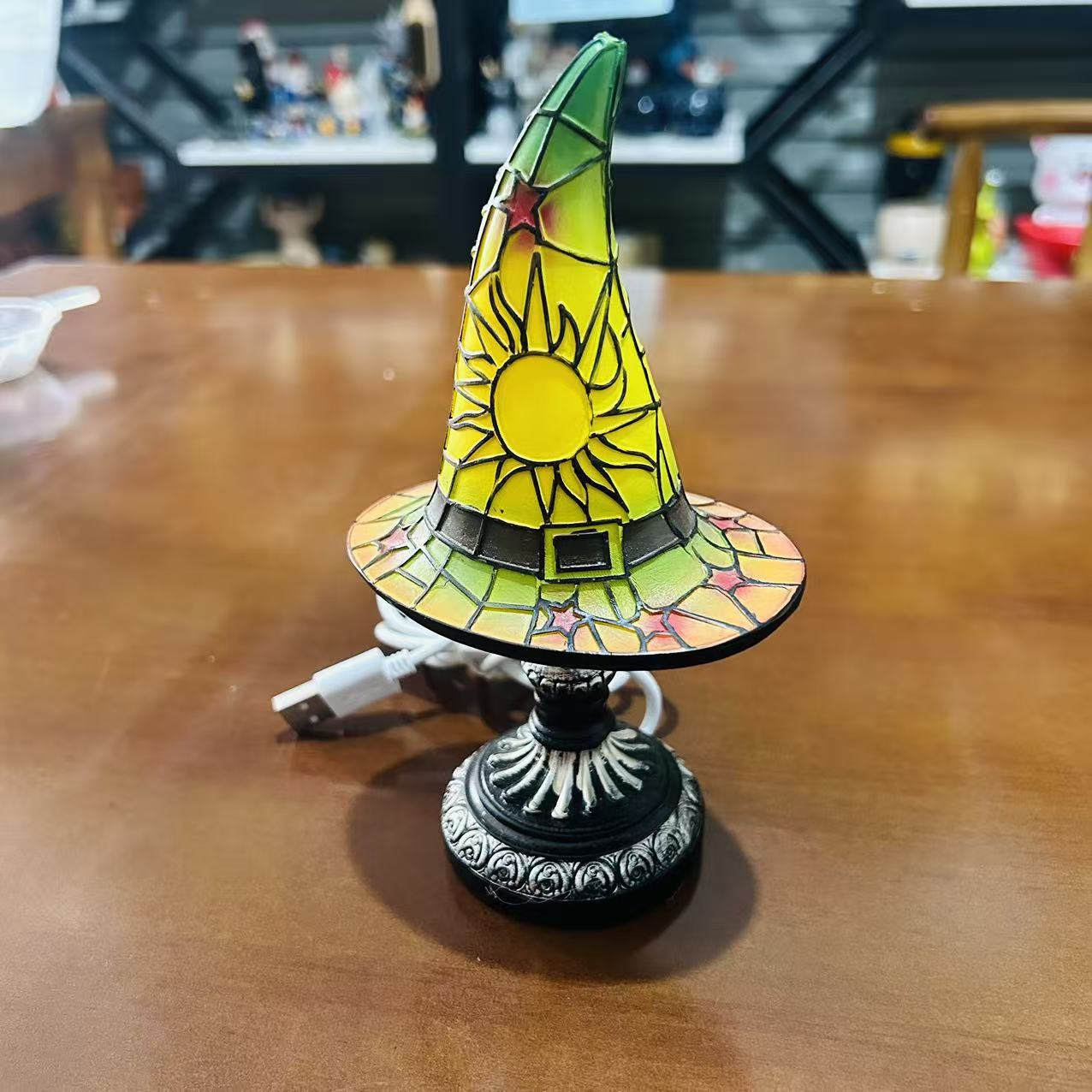 Witch hat lamp ornaments