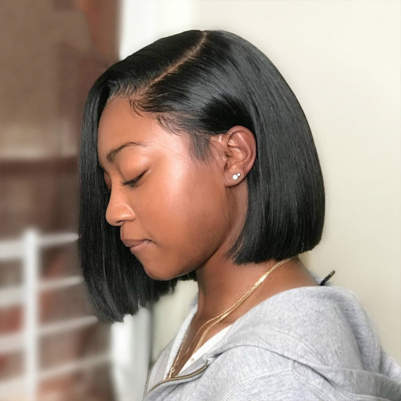 Short straight wig