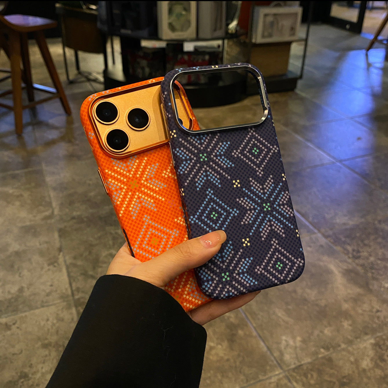 Diamond Pattern Magnetic Phone Case for iPhone