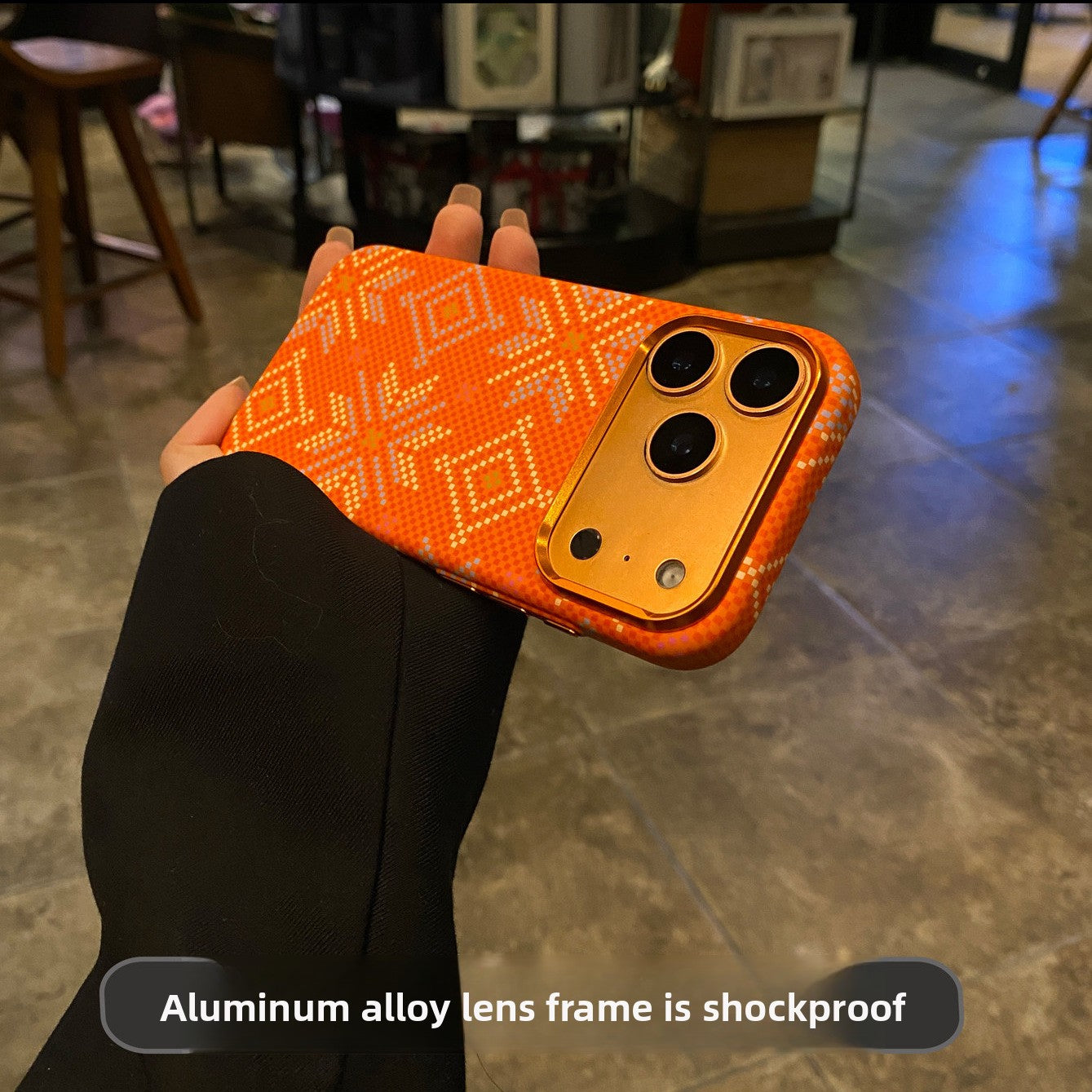 Diamond Pattern Magnetic Phone Case for iPhone