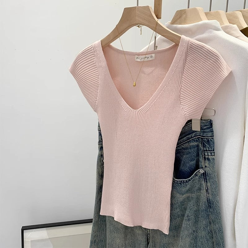 Womens V-Neck Knit Shirt