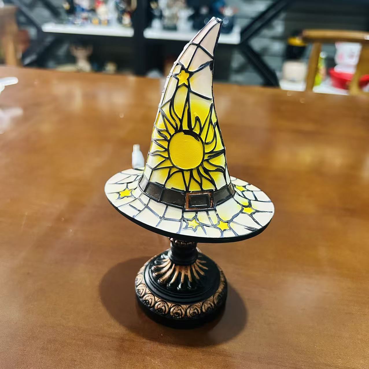Witch hat lamp ornaments