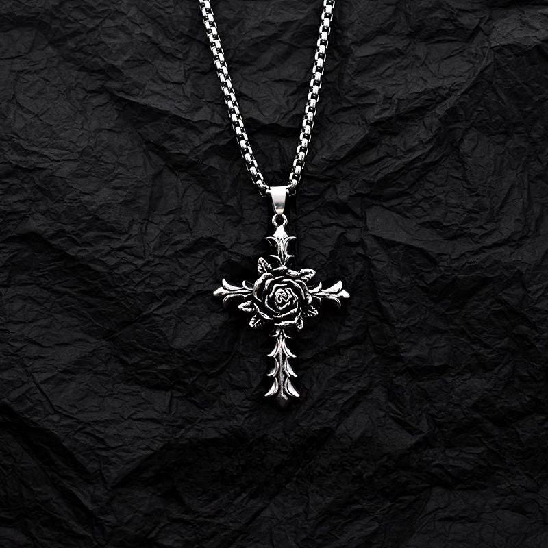 T-shirt pendant with titanium steel chain