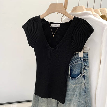 Womens V-Neck Knit Shirt