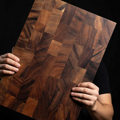Walnut wood cutting board